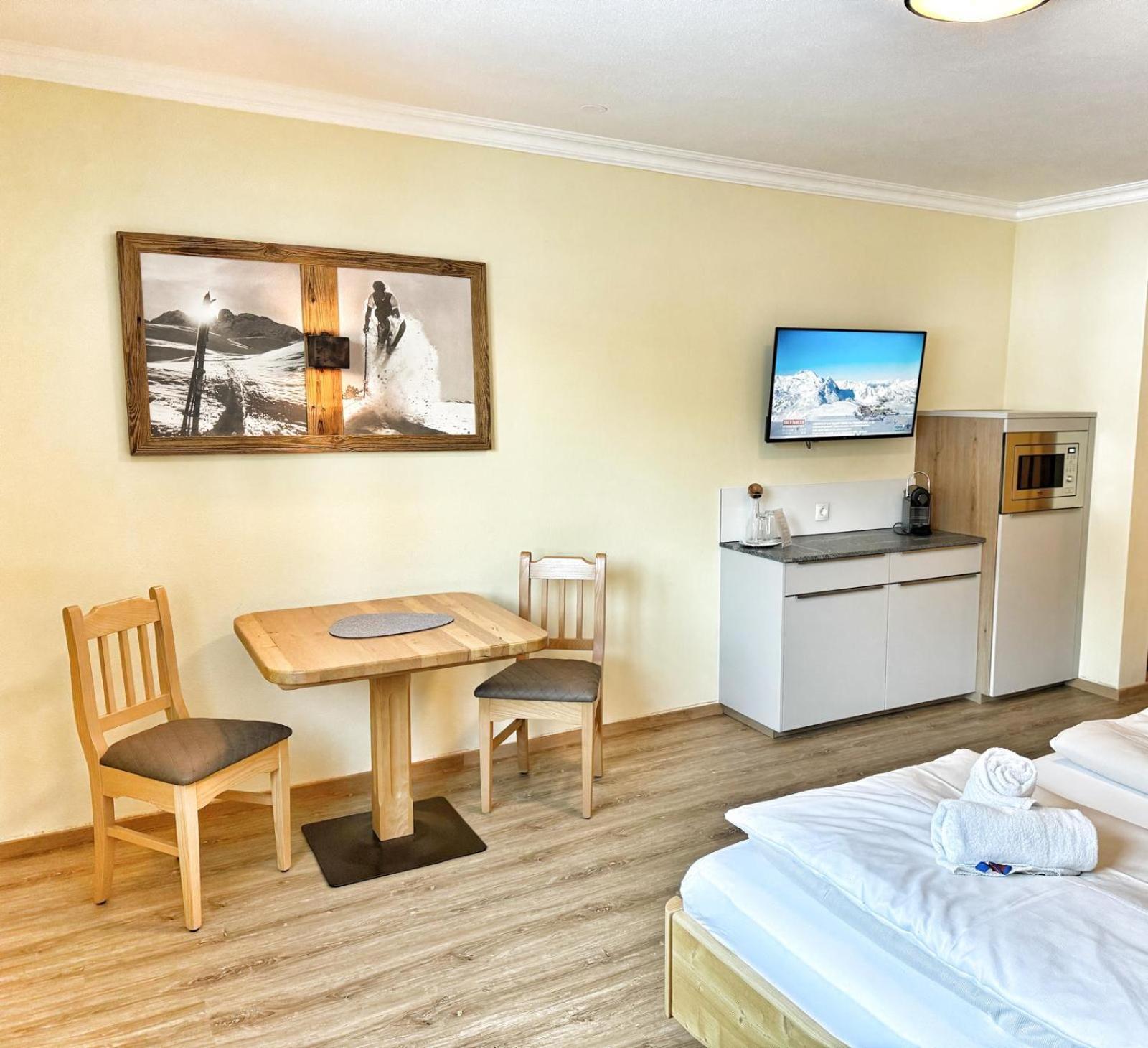 Aparthotel Hubertus Alpine Living Obertauern Esterno foto